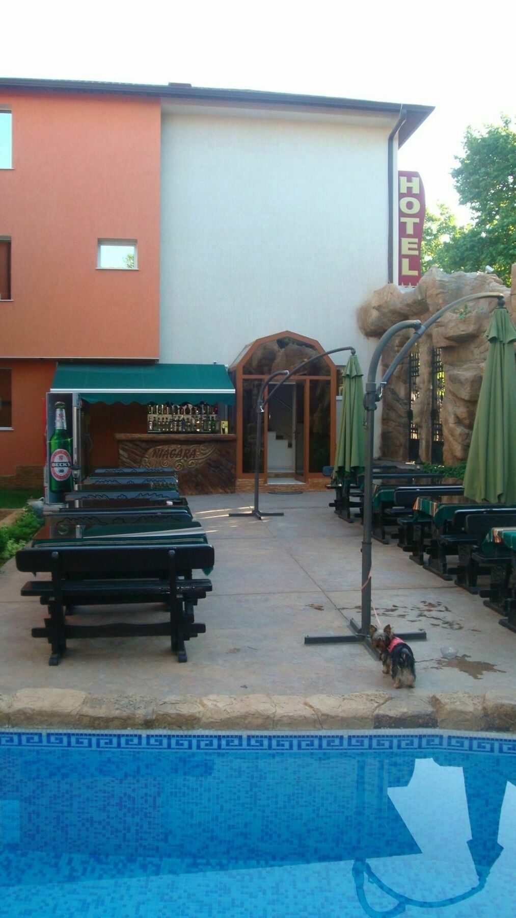Family Hotel Niagara Warna Exterior foto